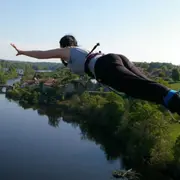 Saut à l'élastique du Viaduc de l'Isle Jourdain (86)