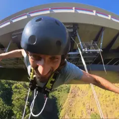 Saut à l'élastique du Viaduc de la Fontaine à Saint-Leu