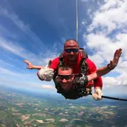 Saut en parachute en tandem à Chéu Saint-Florentin (89)