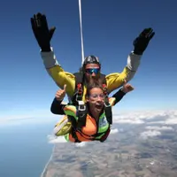 Saut en Parachute en tandem au-dessus du Mont-Saint-Michel (50) DR