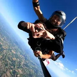 Saut en parachute tandem