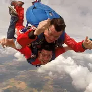 Saut en Parachute tandem à Dieppe (76)