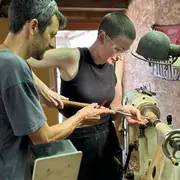 Savoir-faire au rendez-vous - Tournage et sculpture sur bois