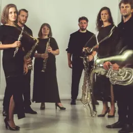 Saxback : Lumière noire