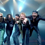 Foire aux Vins de Colmar le vendredi 5 août 2011 : Scorpions + Syr Daria