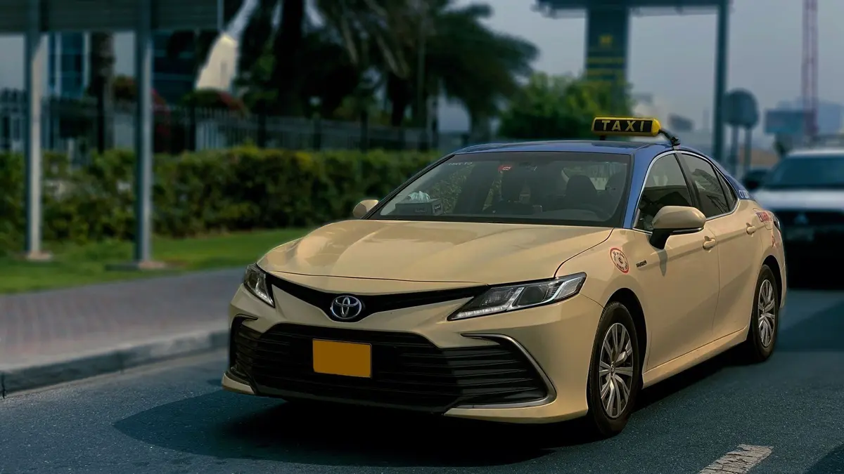 Se déplacer à Dubaï : ce que les visiteurs doivent savoir sur les différents moyens de transport