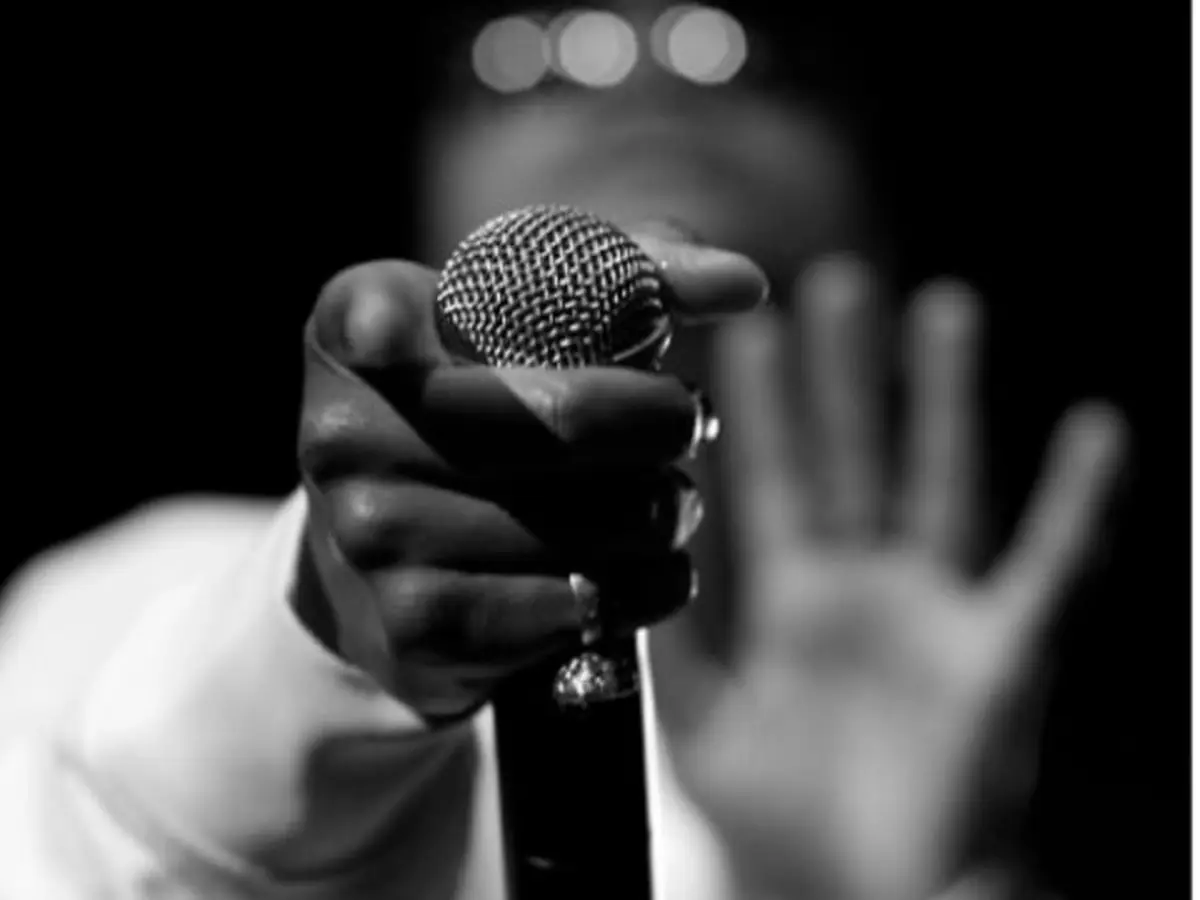 Session dans un studio d'enregistrement à Marseille (13)