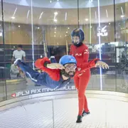 Simulateur de chute libre en soufflerie à Aix-Marseille