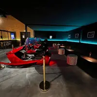 Simulateur de pilotage à Mougins : vivez l'expérience unique de conduire comme un pilote ! DR