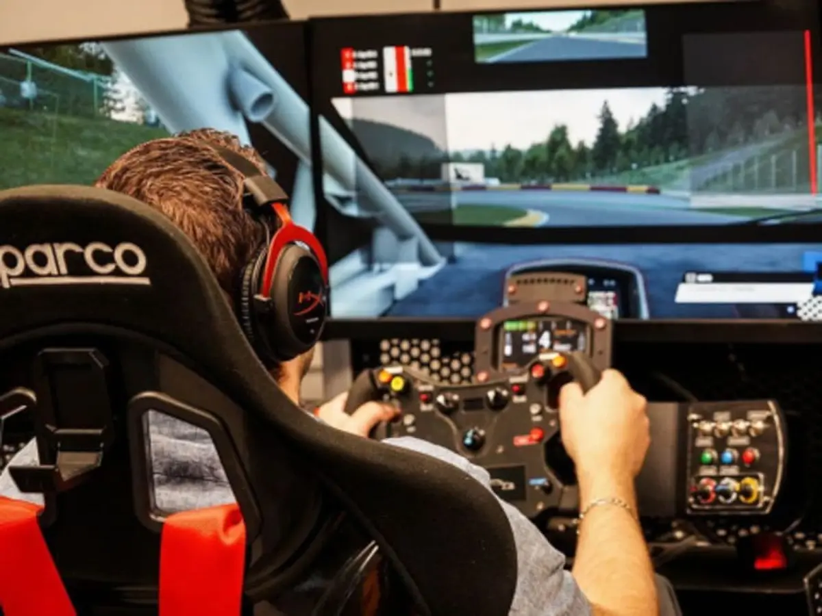 Simulateur de pilotage auto à Nîmes (30)