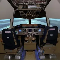 Les simulateurs de vol ne sont pas des bornes d'arcade fun et restent avant tout destinées aux passionés. &copy; NASA