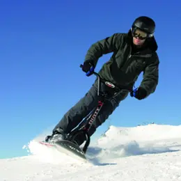 Match : Snowscoot vs. Boy scout