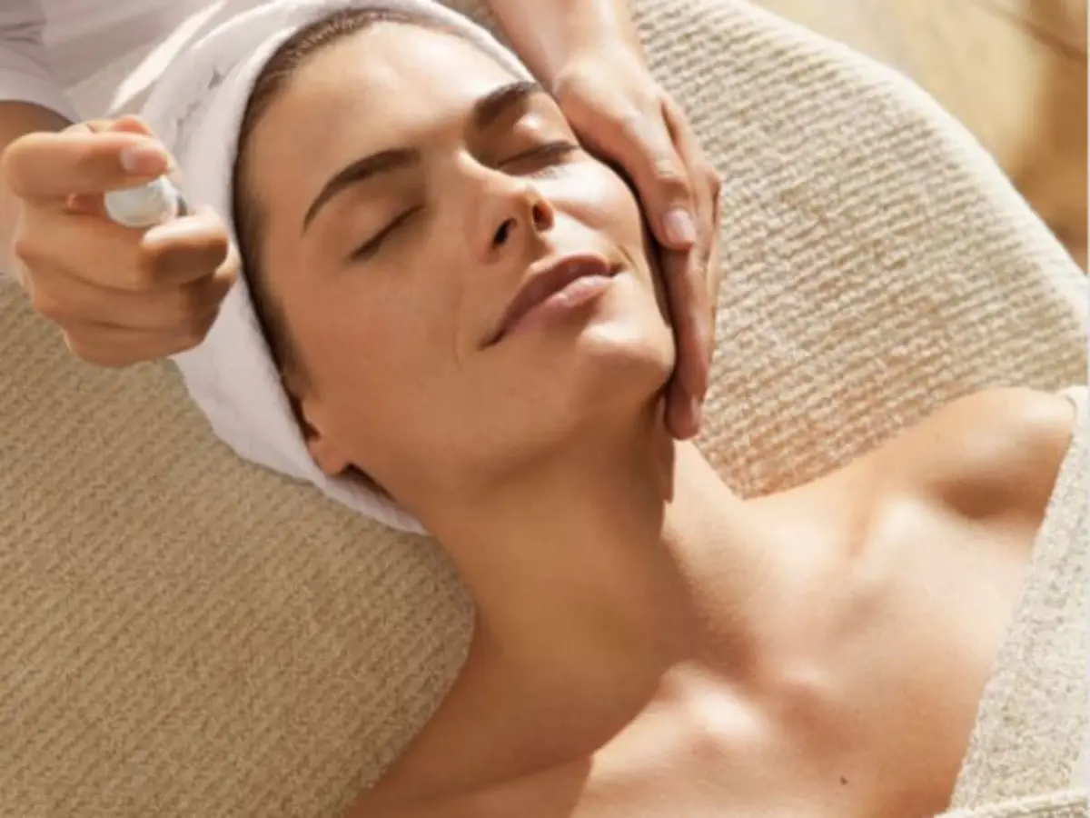 Soin du visage à Carry-Le-Rouet (13)