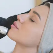 Soin du visage à Lisses (91)