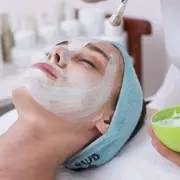 Soin du visage à Velaux (13)