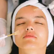 Soin du visage anti-âge à Juan les pins (06)