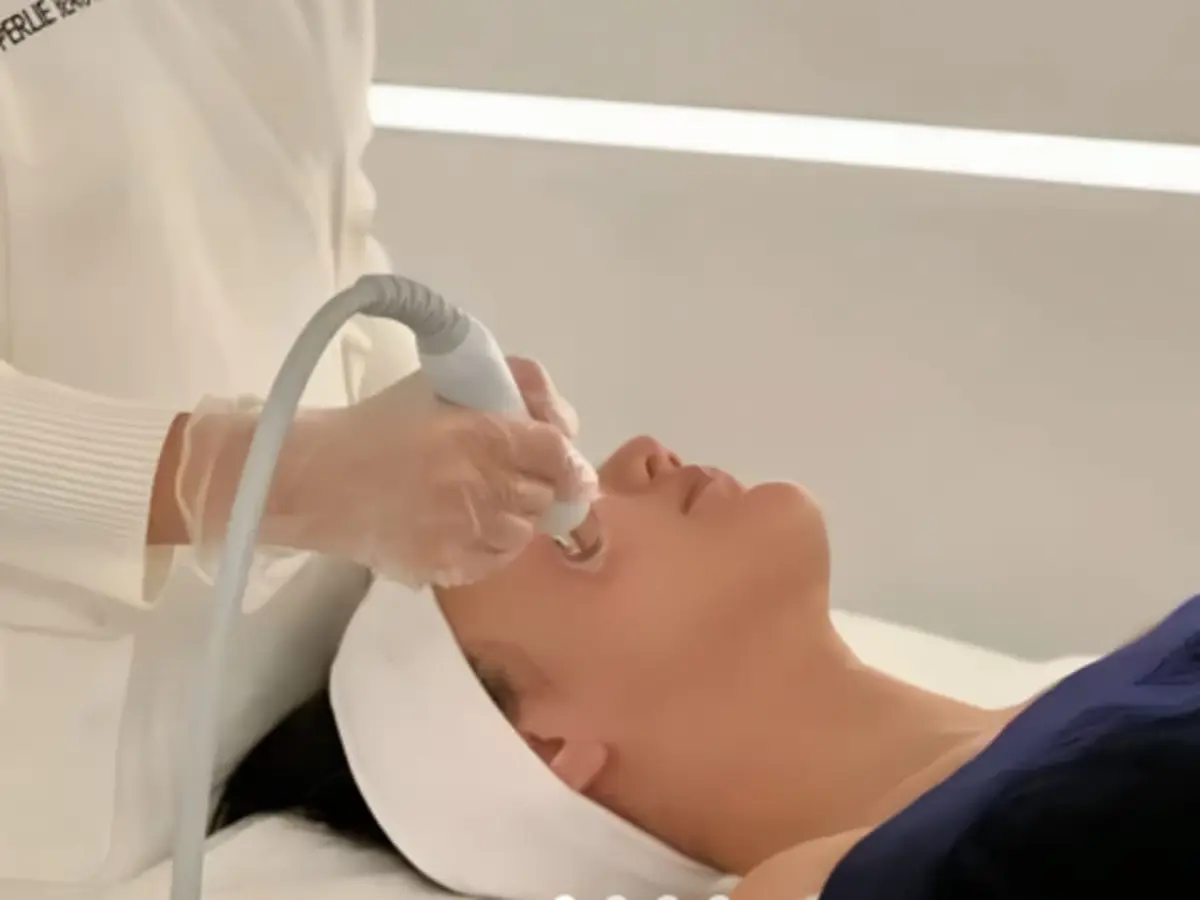 Soin du visage anti-âge à Paris 9ème