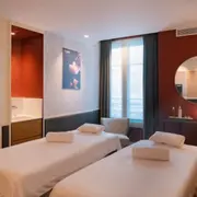 Soin du visage au Spa Hysope à Paris 8ème