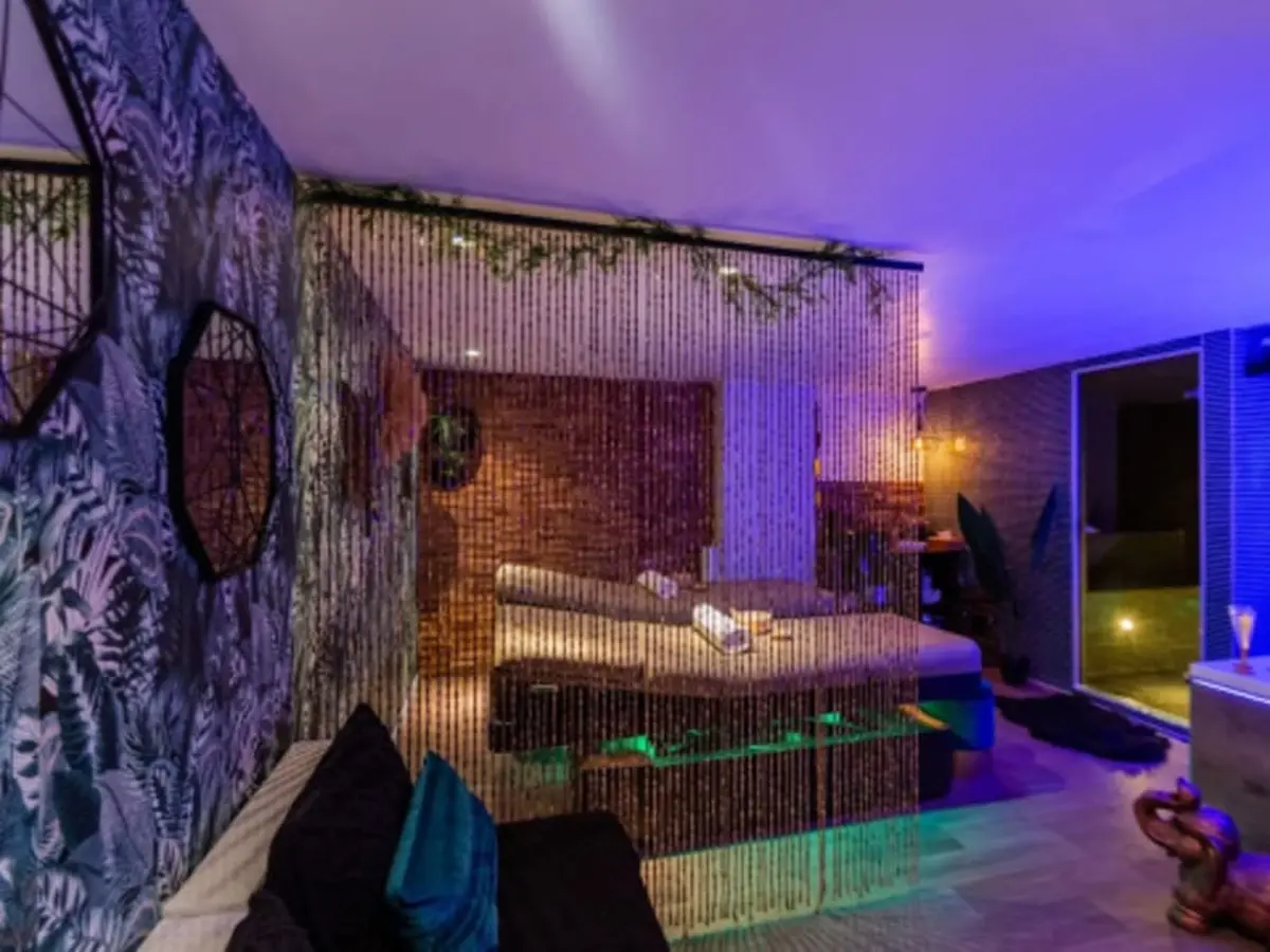 Soin du visage et du corps à Cannes (06)