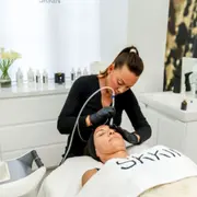 Soin du visage Jet Peel à Nice (06)