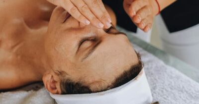 Soin du visage "Peeling facial" &agrave; Paris 5&egrave;me