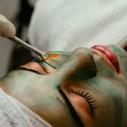 Soin du visage près de Rouen (76)