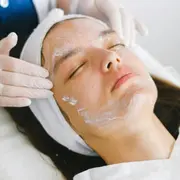 Soin du visage sur mesure à Saint-Etienne-de-Montluc (44)