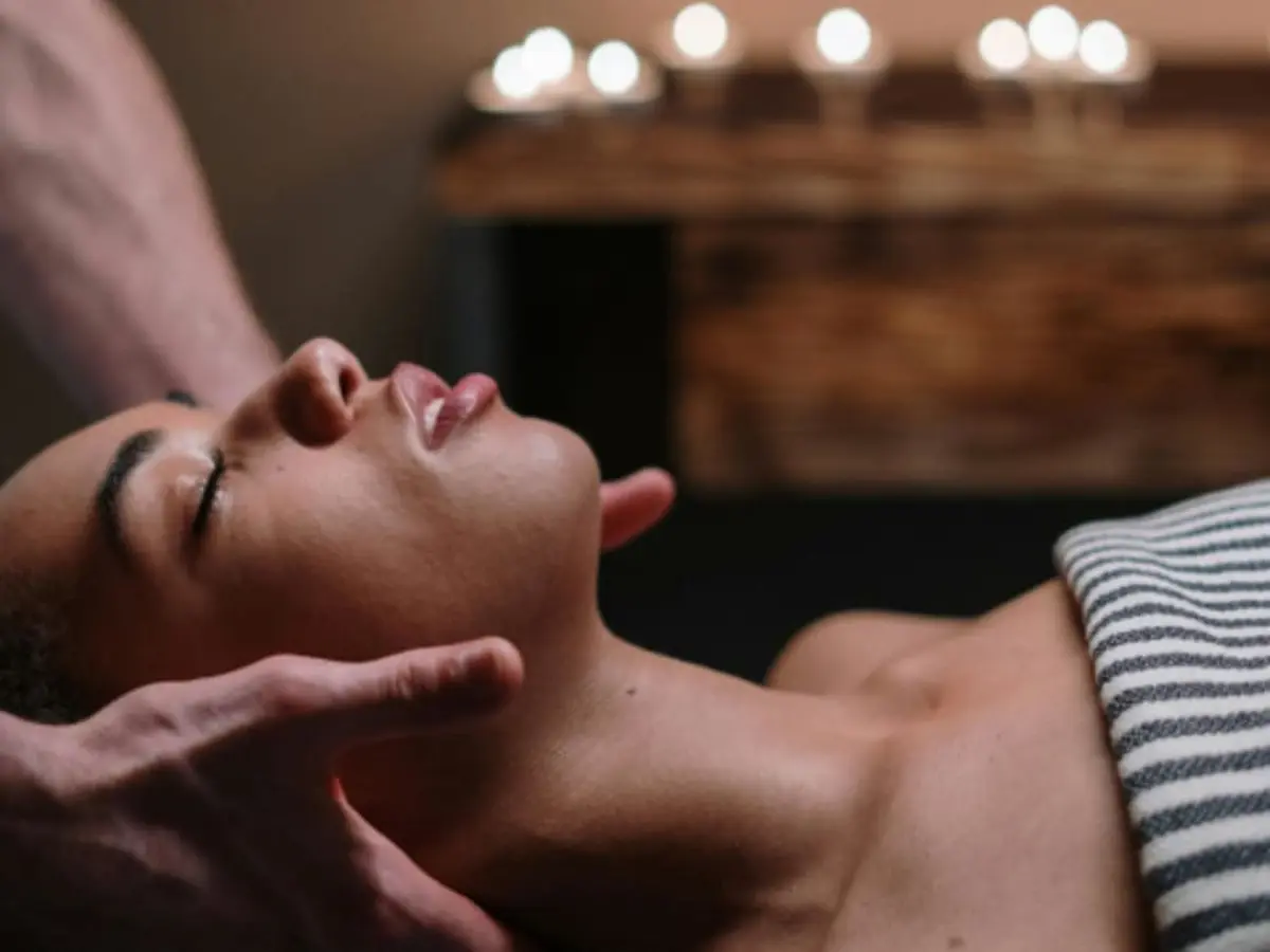 Soin visage & massage relaxant à Bordeaux (33)