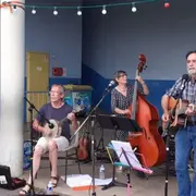 Soirée à l' Arrosoir Figeac : bal Trad l'air de rien