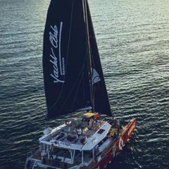 Soirée Love Boat Expérience en catamaran depuis La Grande-Motte