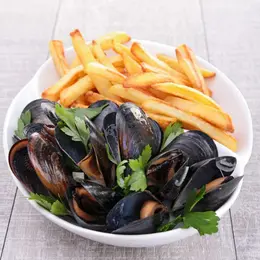 Soirée moules frites au restaurant les bons vivants