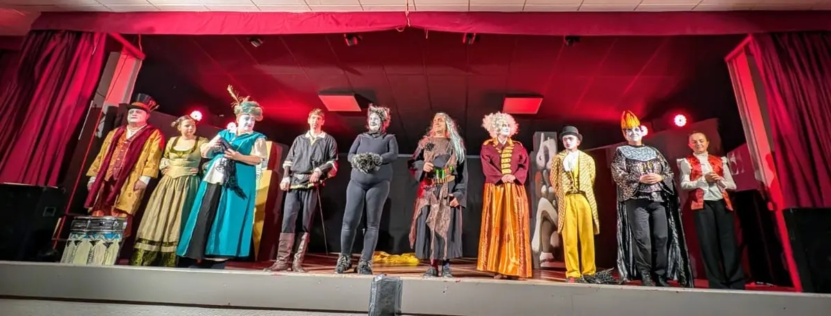 Soirée théâtre à Uzech