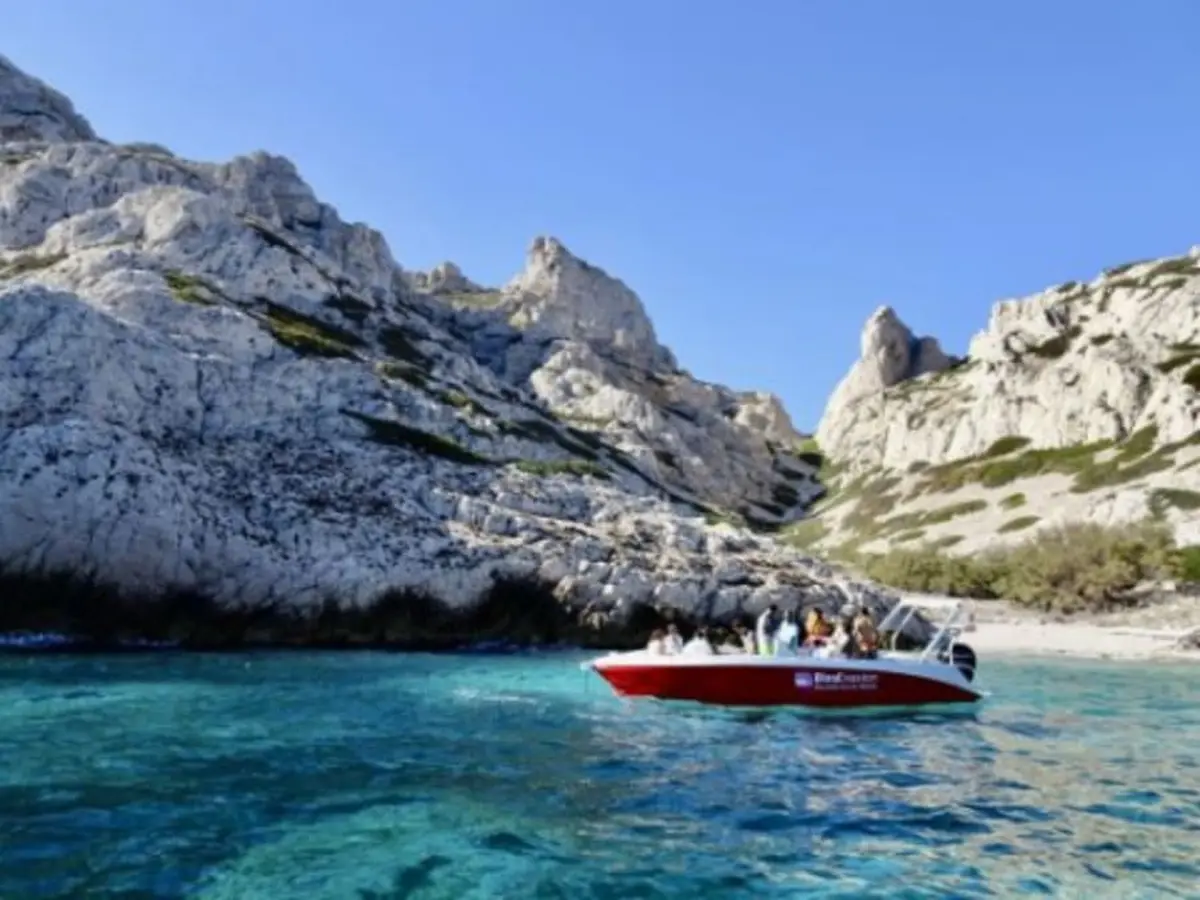 Sortie en bateau à moteur privatisé dans les Calanques (13)