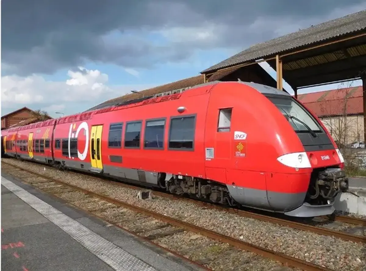 Sortie en train Eco-Metro, départ gare de Millau - Discussion en Anglais - été 2026