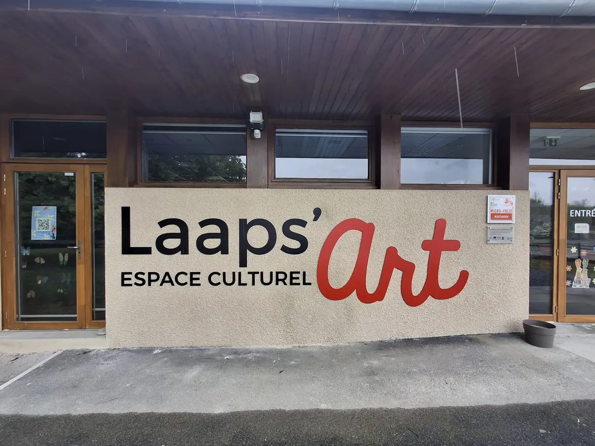 Sous le ciel de Paris, à la Micro-Folie