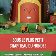 Sous le plus petit chapiteau du monde