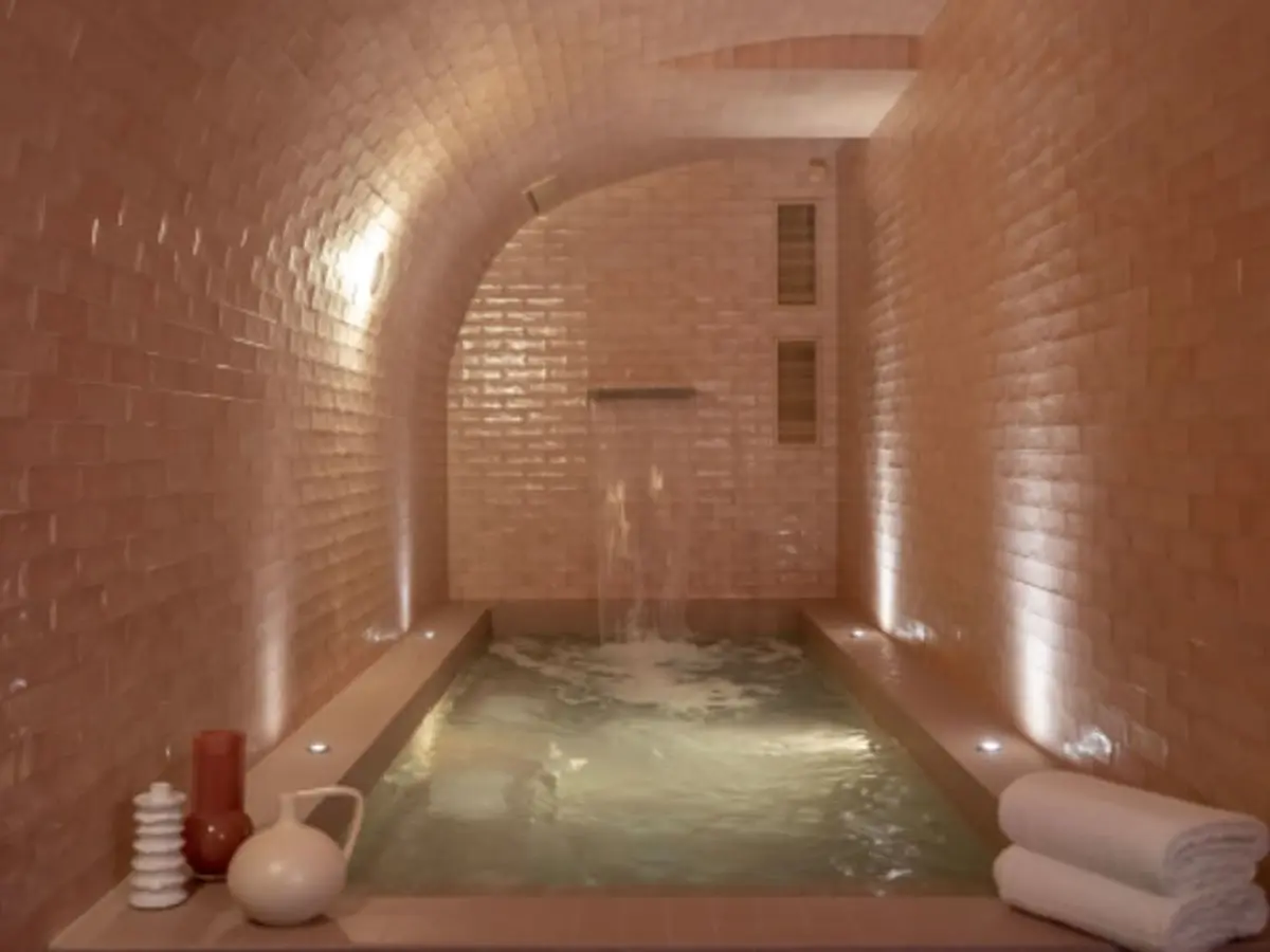 Spa, Bassin multisensoriel & Hammam privatisé à Paris 11e