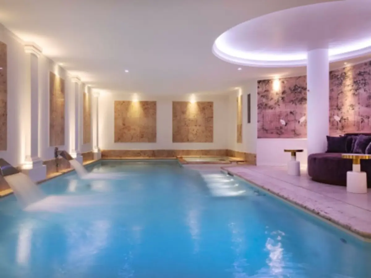 SPA et déjeuner à l'Hôtel Paris j'Adore***** 17ème