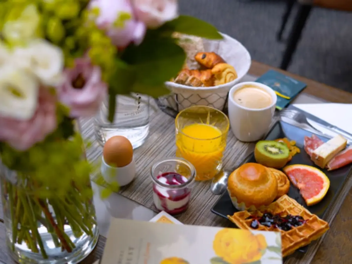 Spa & petit déjeuner à l'Hôtel Littéraire le Swann 4* à Paris