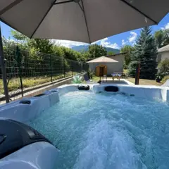 Spa privatif à Baratier (05)