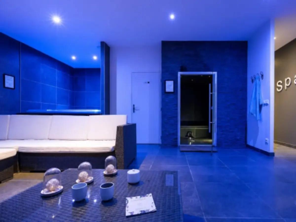 Spa privatif de groupe à Nieul-sur-Mer (17)