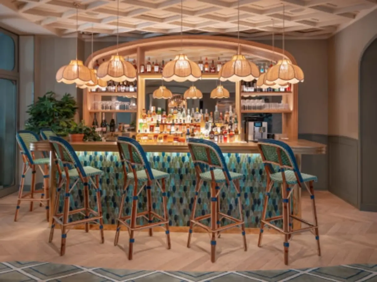 Spa privatif & champagne en duo à l'hôtel Miss Fuller 4* à Paris