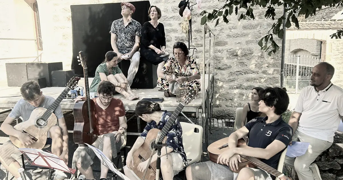 Spectacle - " Autour De La Cantatrice Chauve"