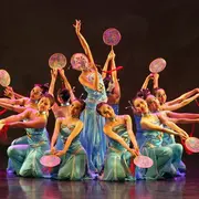 Spectacle de danse folklorique par le groupe Fei-yang - Festival Confolens - Limoges