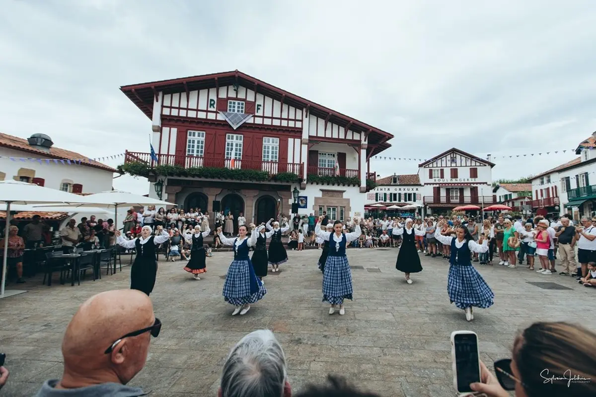 Spectacle de danses basques du groupe Goiz Argi