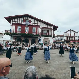 Spectacle de danses basques du groupe Goiz Argi