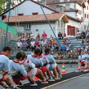Spectacle de force basque avec Napurrak