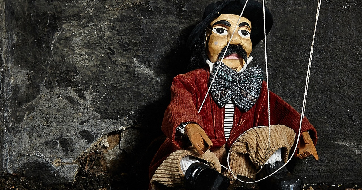 Spectacle de marionnettes et théâtre d'objets