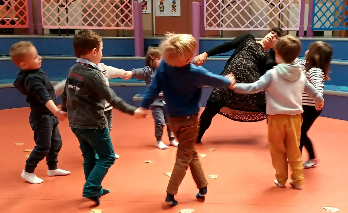 Spectacle En Corps des histoires et atelier Art Nature au Tiers-Lieu Savy