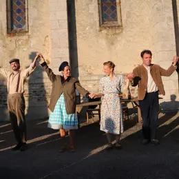 Spectacle en déambulation : 3 voix pour un Roi